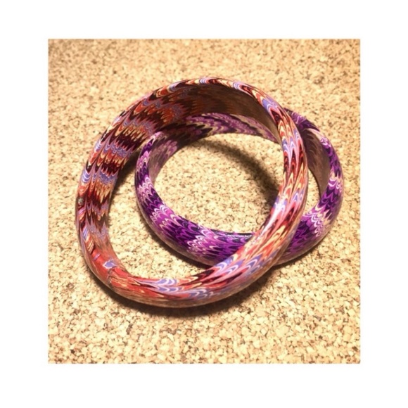 Jewelry - Mod Retro Wooden Bangles in Psychedelic Pattern